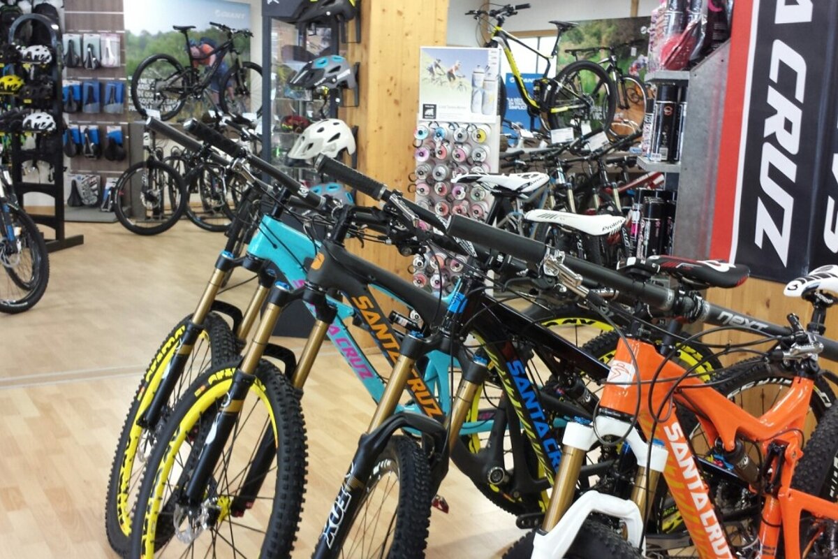 Legend'CHX Sports Shop, Chamonix Main Town shop interior