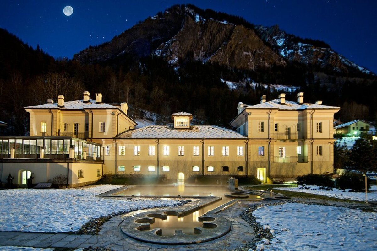 A spa hotel with outdoor pool