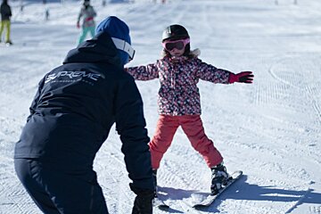 Supreme Ski School Group Lessons, Morzine
