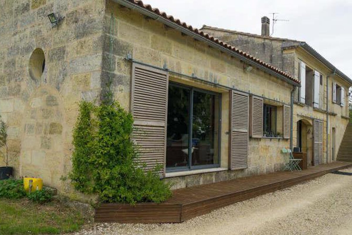Villa For Sale, Saint-Andre-de-Cubzac - Ref.04790 villa