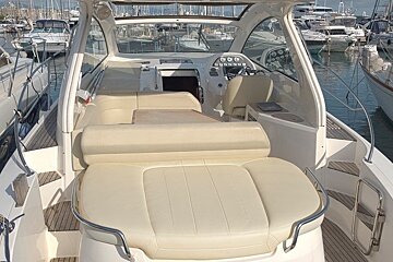 Bavaria 35 Sport HT Motor Yacht, Palma de Mallorca deck