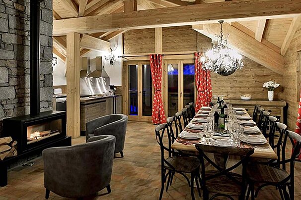 Campanula Chalet, Plagne Soleil / Village dining room 