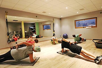 Wholey Cow - Fitness & Yoga, Verbier