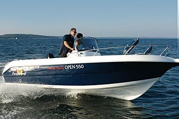 Antibes Bateaux Services bow