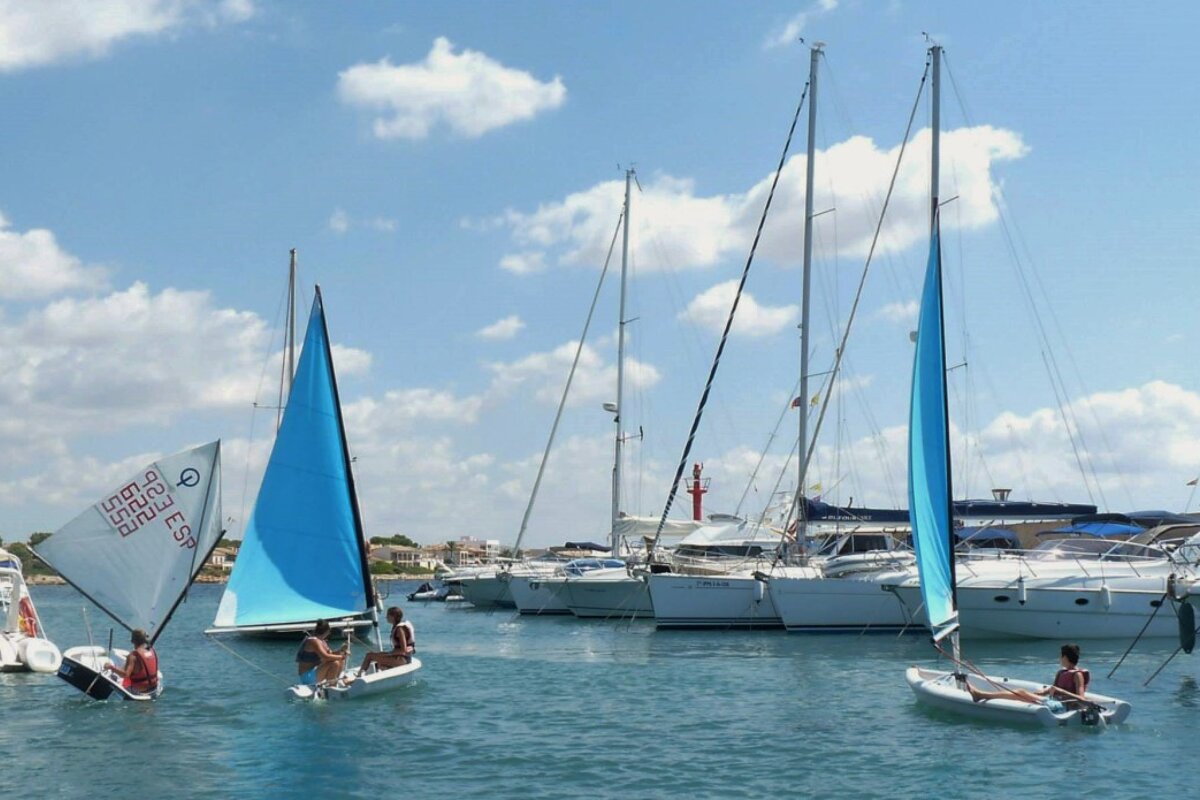 Club Nautico de S'Estanyol Marina