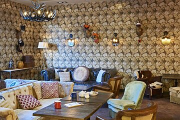 Le Refuge des Aiglons Hotel, Chamonix lounge room