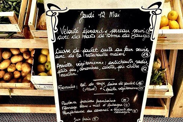 Cafe Marche, Vieux Nice exterior