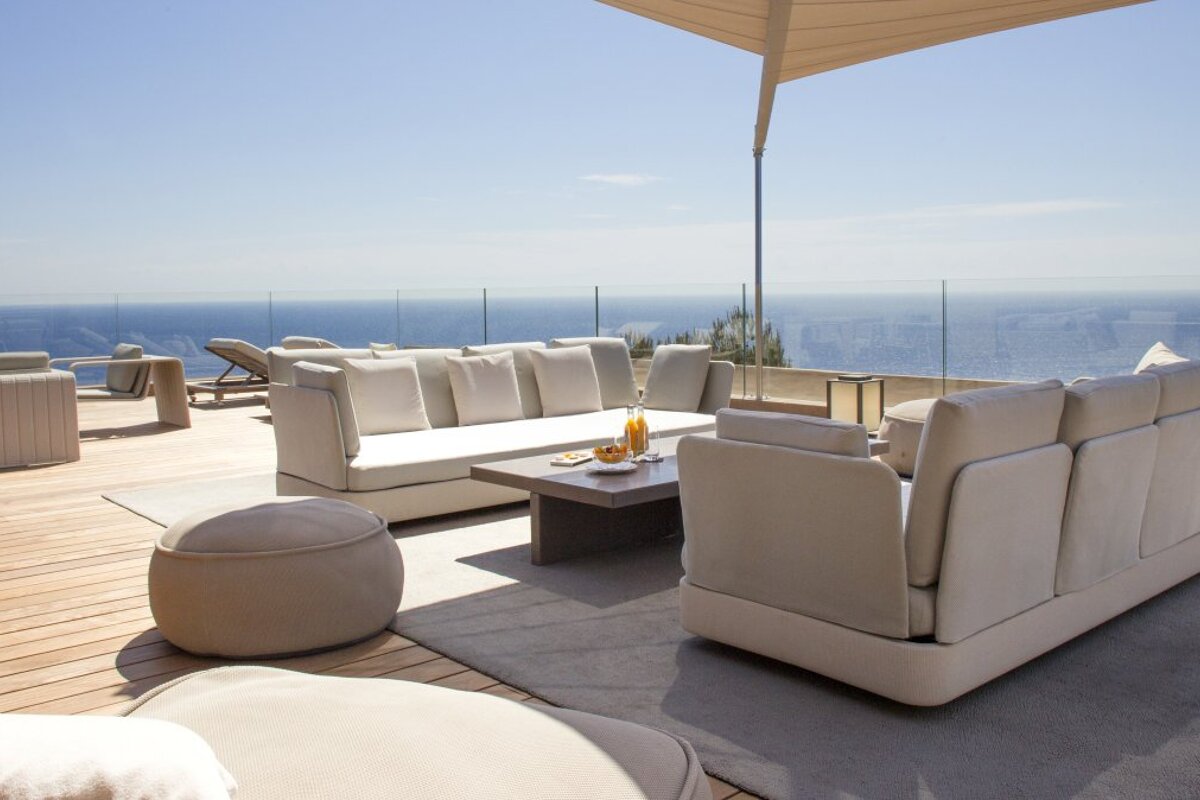 La Reserve Ramatuelle Spa Hotel, Ramatuelle terrace