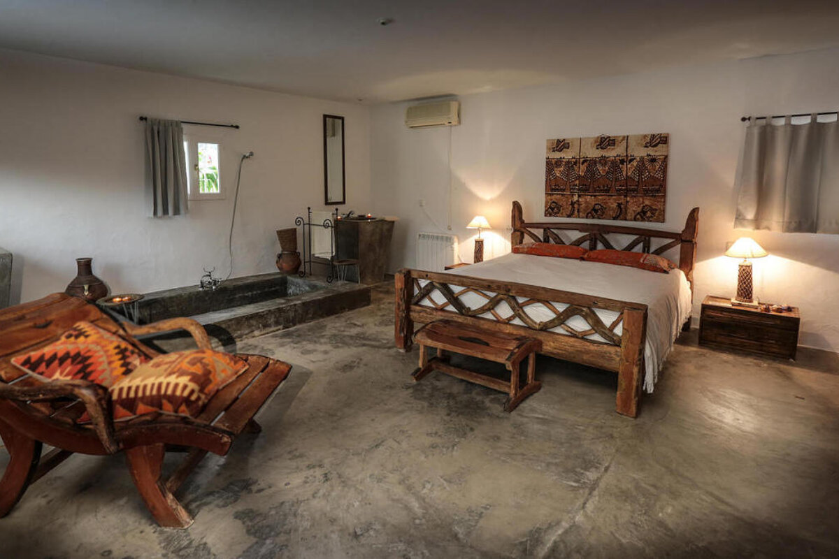 Soli Budha House, San Antonio double bedroom