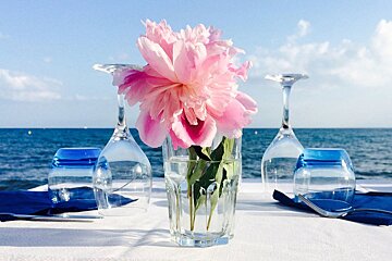 Riviera Beach Club, Cannes restaurant