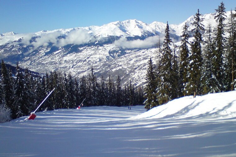 Shredding the reds & blacks in Les Arcs in 2019