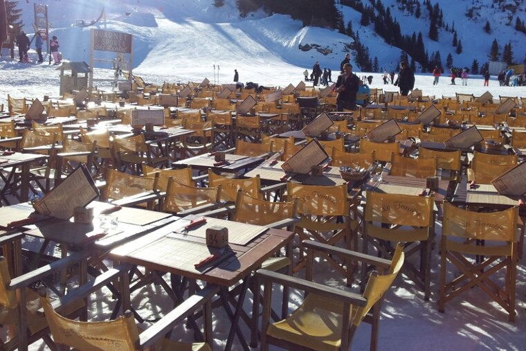 La Taniere Restaurant, Avoriaz restaurant terrasse