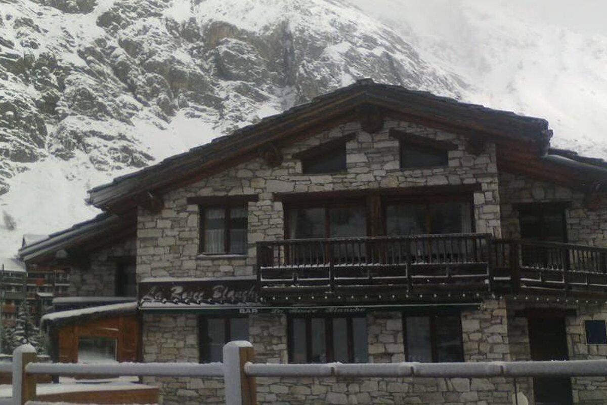 Le Barillon Restaurant, La Daille exterior