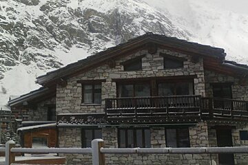 Le Barillon Restaurant, La Daille exterior