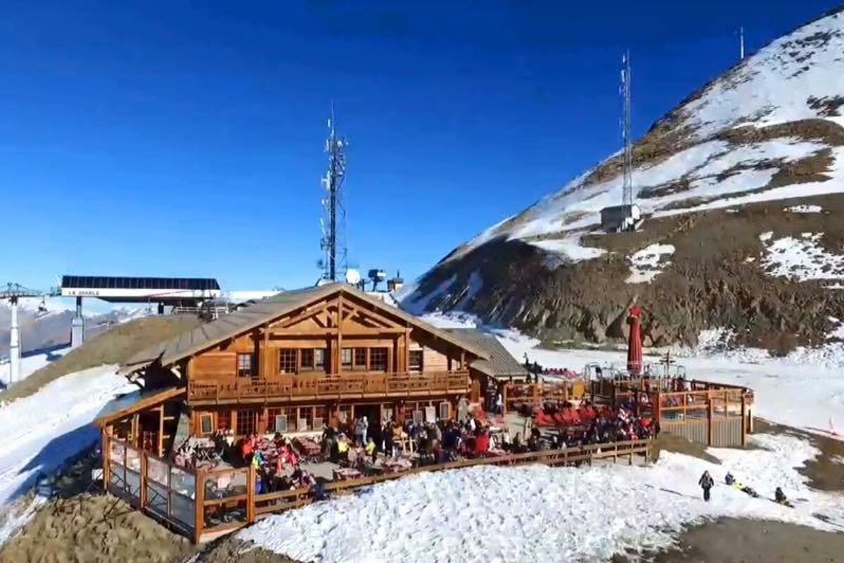 Le Diable au Coeur Restaurant, Les Deux Alpes exterior
