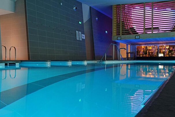 So Quartz Spa, Courchevel  pool