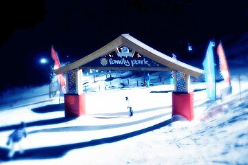 night skiing in courchevel