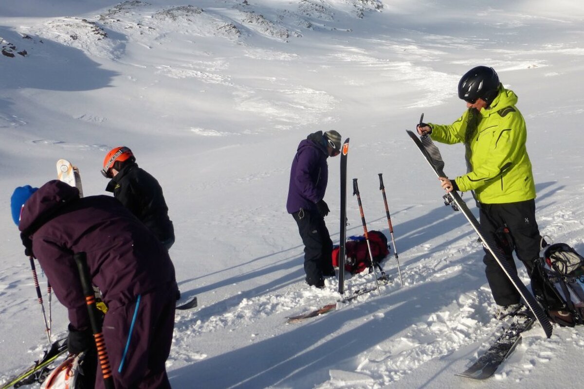 Cold temperatures and high winds hit Val d'Isere