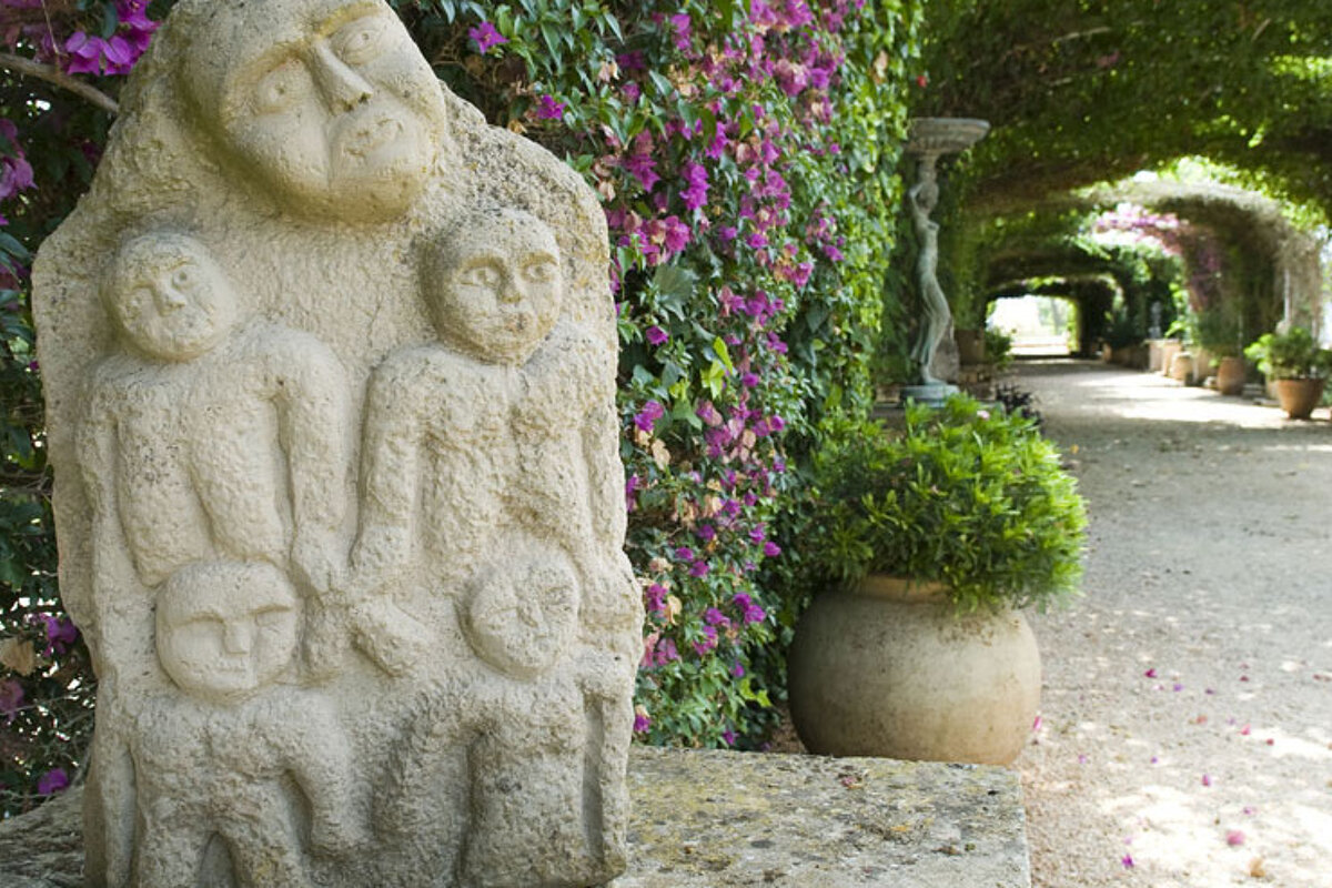 Es Revellar Art Resort Museums, Campos garden