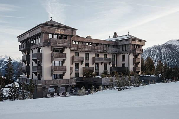 A large building with the word awan on it