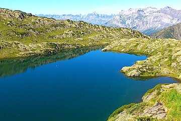 An image of a high mountain lake in chamonix mont blanc