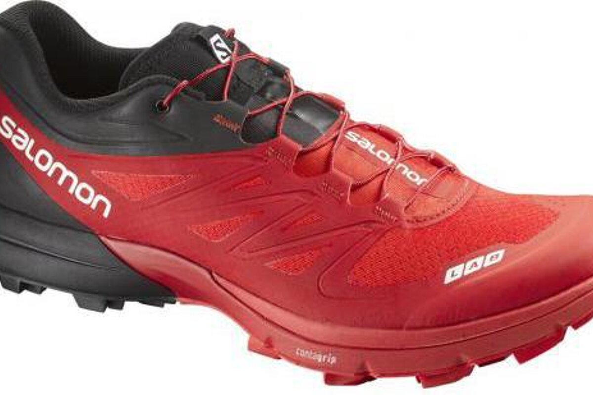 res & black running shoes