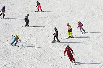 ESF Childcare kids lessons