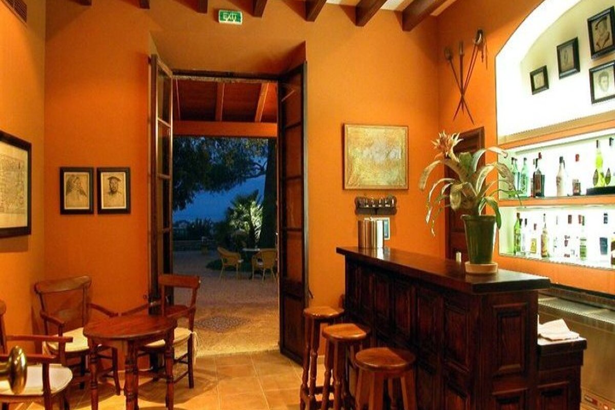 [itemref] bar