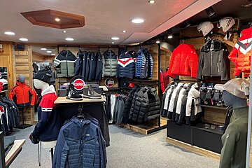 Cristal de La Roche | Ski Hire, Courchevel 1850