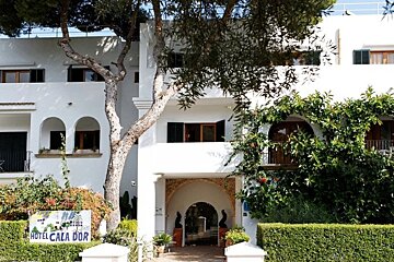 Cala d'Or Hotel, Cala d'or exterior
