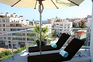 a picture of a hotel suite at Feliz Boutique Hotel, Palma de Mallorca