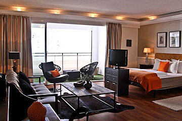 a picture of a hotel suite at Feliz Boutique Hotel, Palma de Mallorca