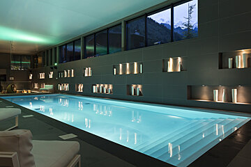 L'Heliopic Spa, Chamonix pool