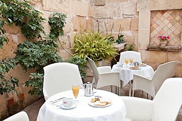 [itemref] restaurant