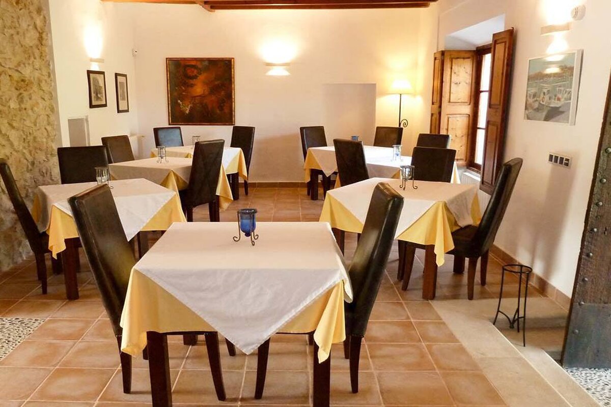 Son Ametler Hotel, Moscari dining room 