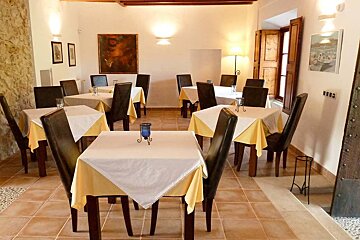 Son Ametler Hotel, Moscari dining room 