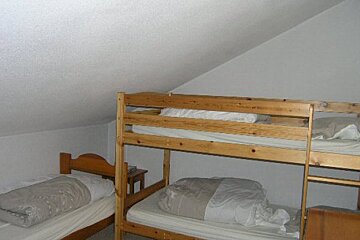 Cristal Apartment, Meribel - Centre twin room