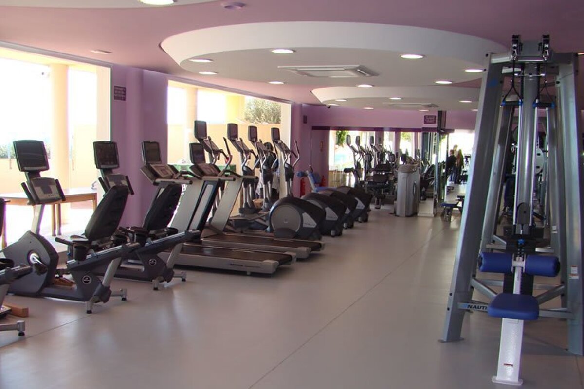 Nirvana Beach Fitness Centre, Playa d'en Bossa