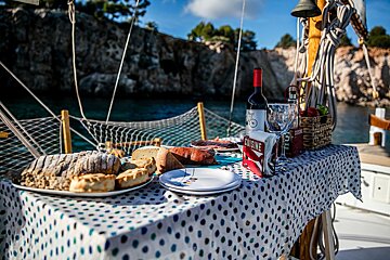 A bottle of cuisine wine sits on a table