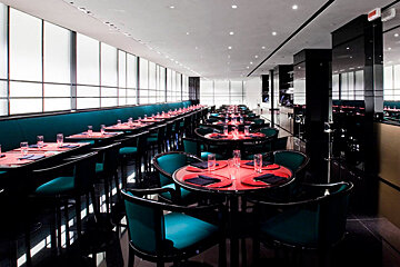 Emporio Armani Cafe, Milan interior