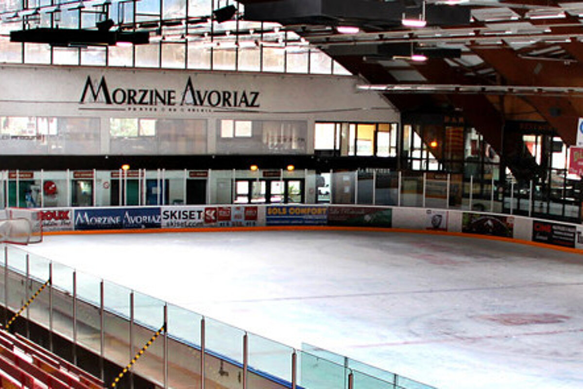 An ice rink with a sign that says morzine avoriaz