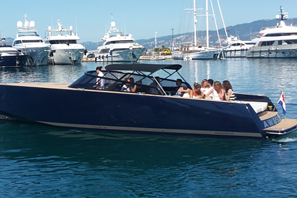 10 person Motor Boat, Cannes exterior
