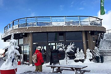 L'Altiport Restaurant, Les Arcs 1800 exterior