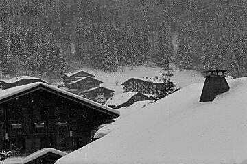 chalets in the snow in Morzine