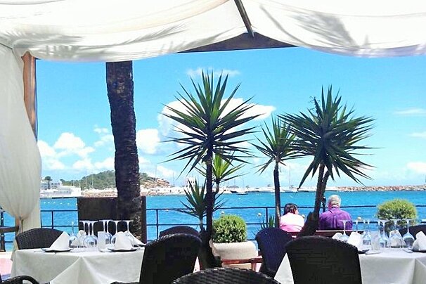 Somiart, art-restaurant, Santa Eulalia exterior