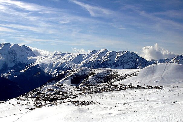 Alpe d'Huez view from pistes