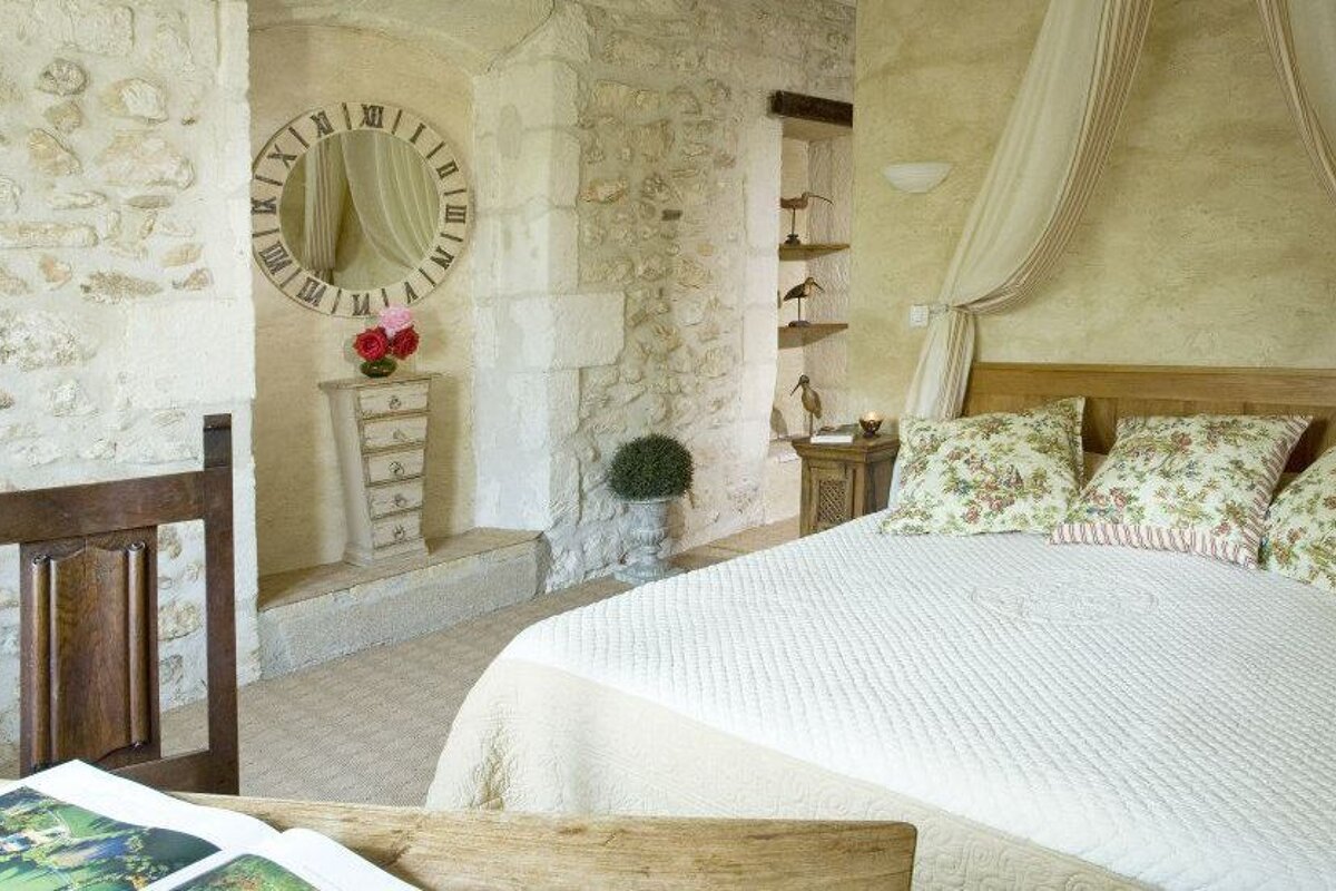 Le Mas d'Aigret Hotel, Les Baux double bedroom