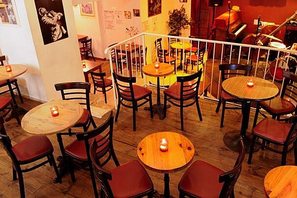 Shapko Bar, Nice interior