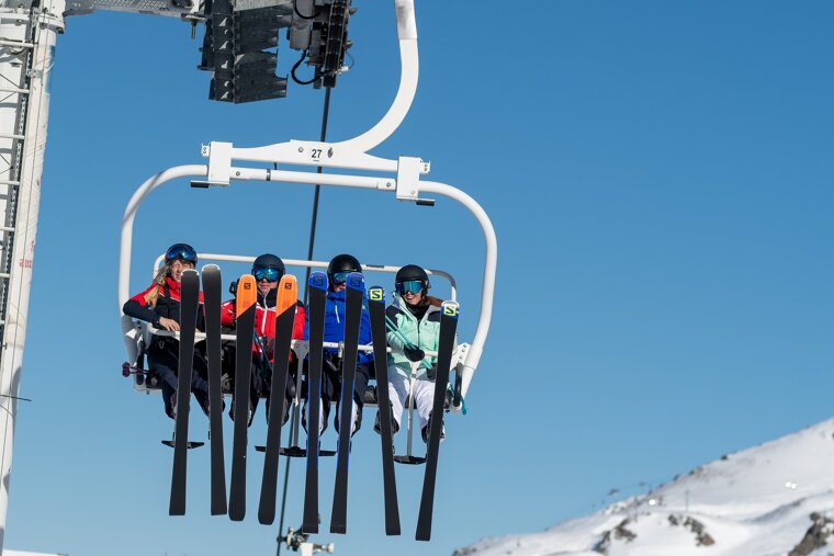 Ski pass prices in Val Thorens | Save money on lift passes