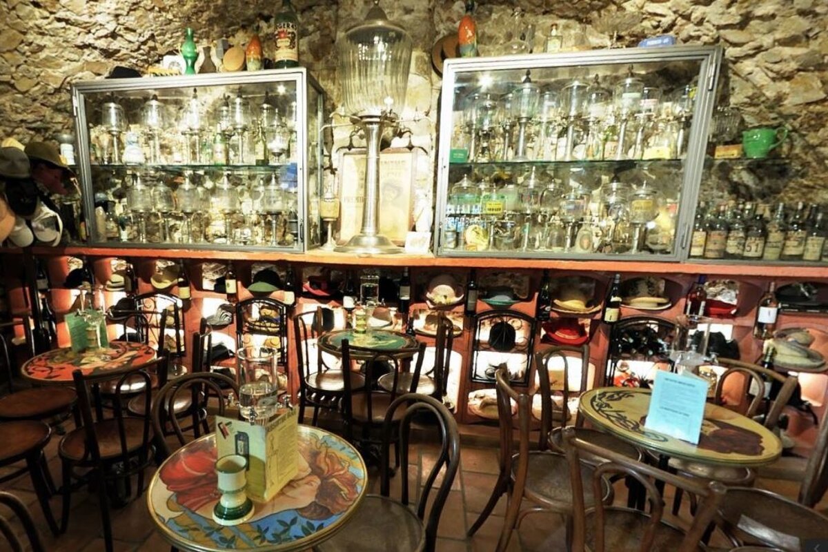 Absinthe Bar, Antibes interior